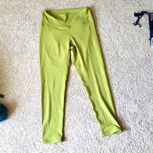 Scrunch butt leggings